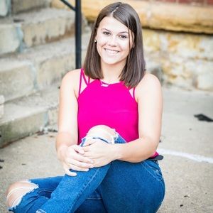 Meet your Posher, Natalie